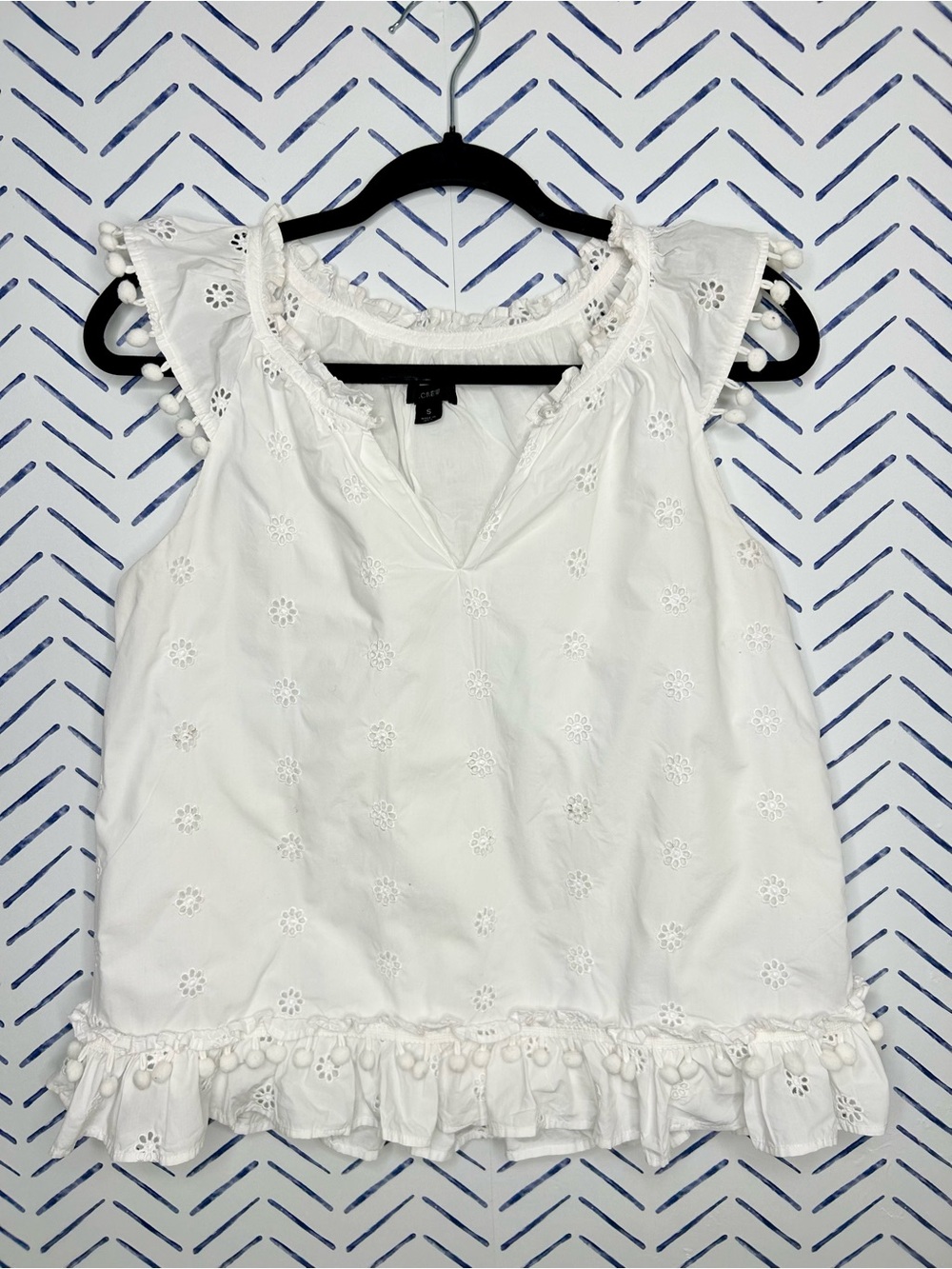 J.Crew white eyelet sleeveless peasant top ruffle and pom pom Size Small - Picture 2 of 5